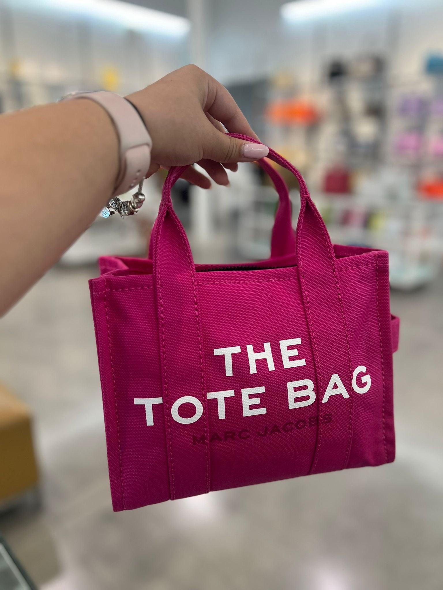 The tote bag