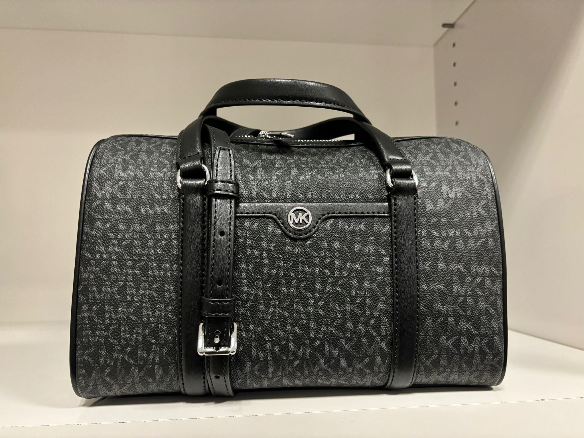 Mk duffle black